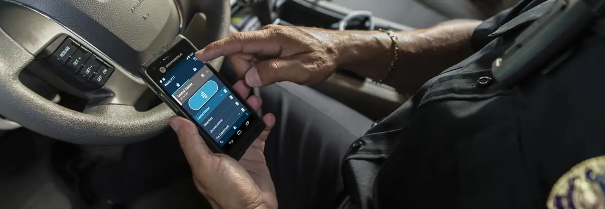 Motorola Solutions Broadband PTT Motorola Solutions Broadband PTT